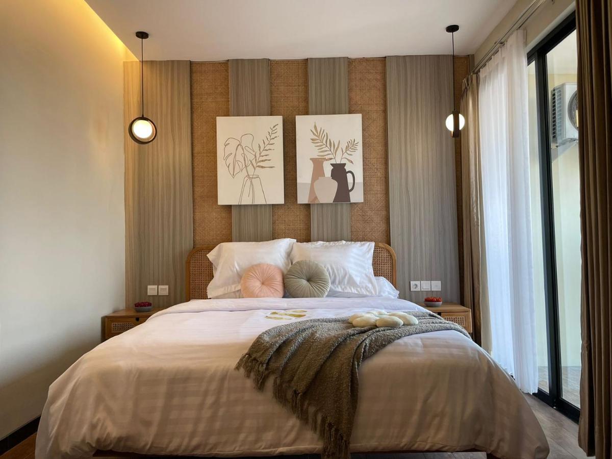 Stay.Vie Hotel Surabaya Kültér fotó