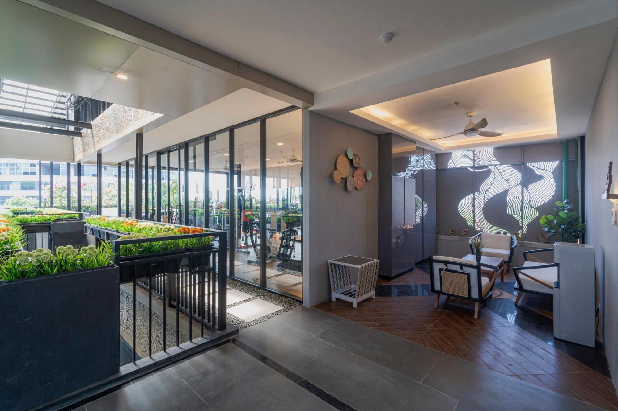 Stay.Vie Hotel Surabaya Kültér fotó