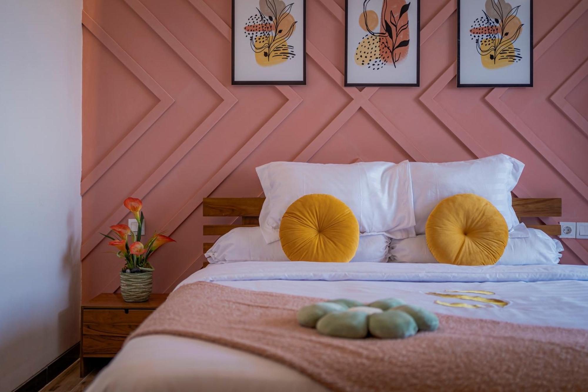 Stay.Vie Hotel Surabaya Kültér fotó