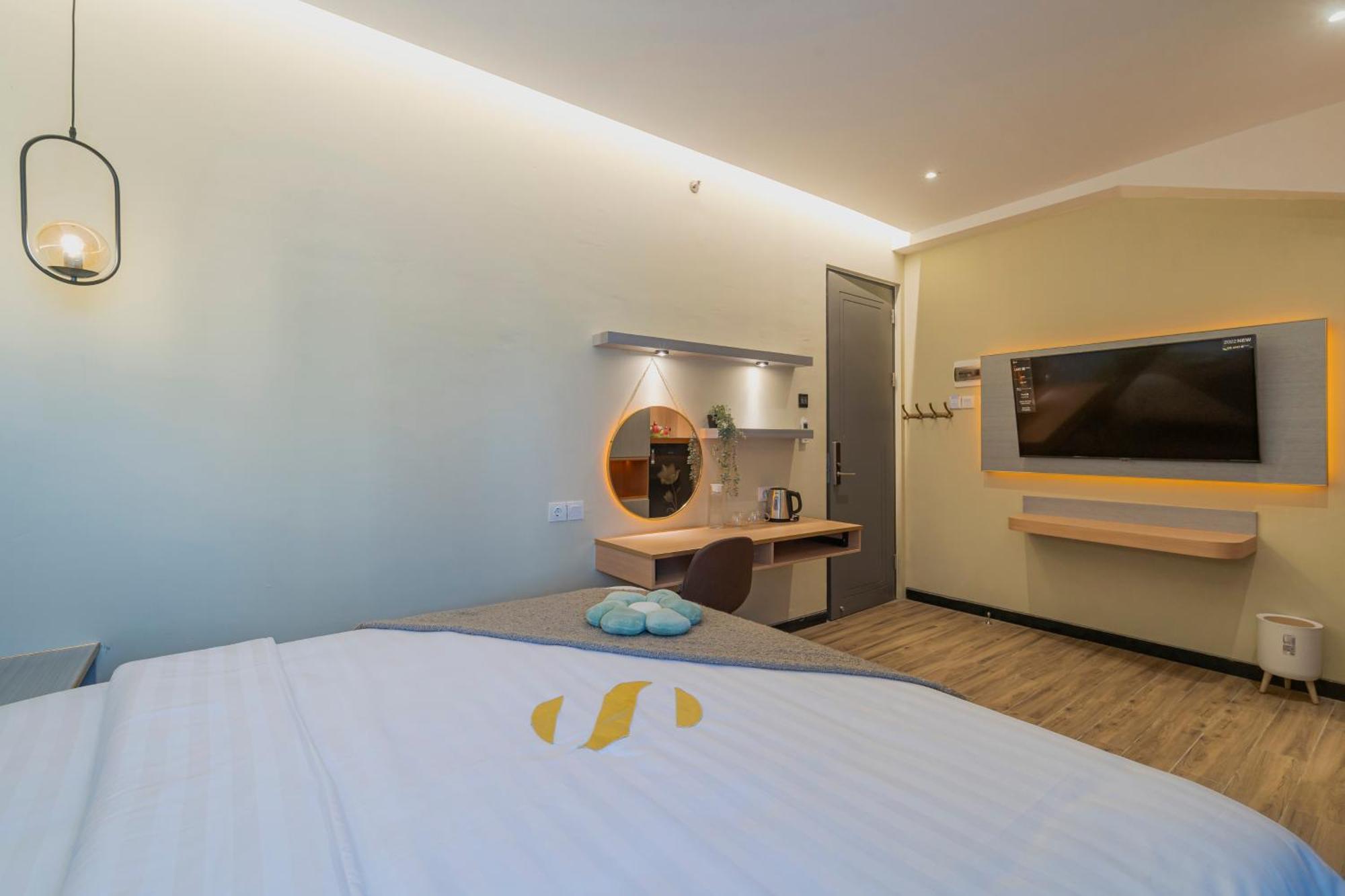 Stay.Vie Hotel Surabaya Kültér fotó